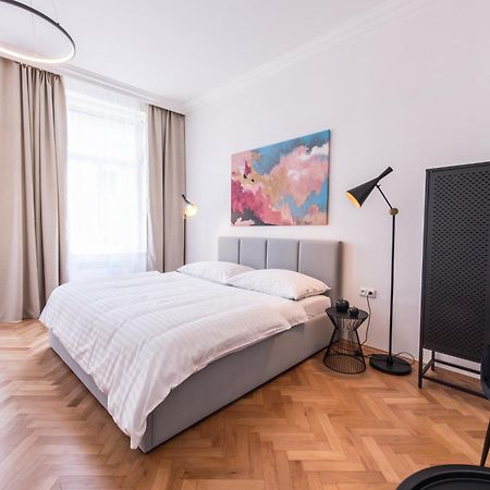 פראג New Design Apt - Central Location Wenceslas Square מראה חיצוני תמונה