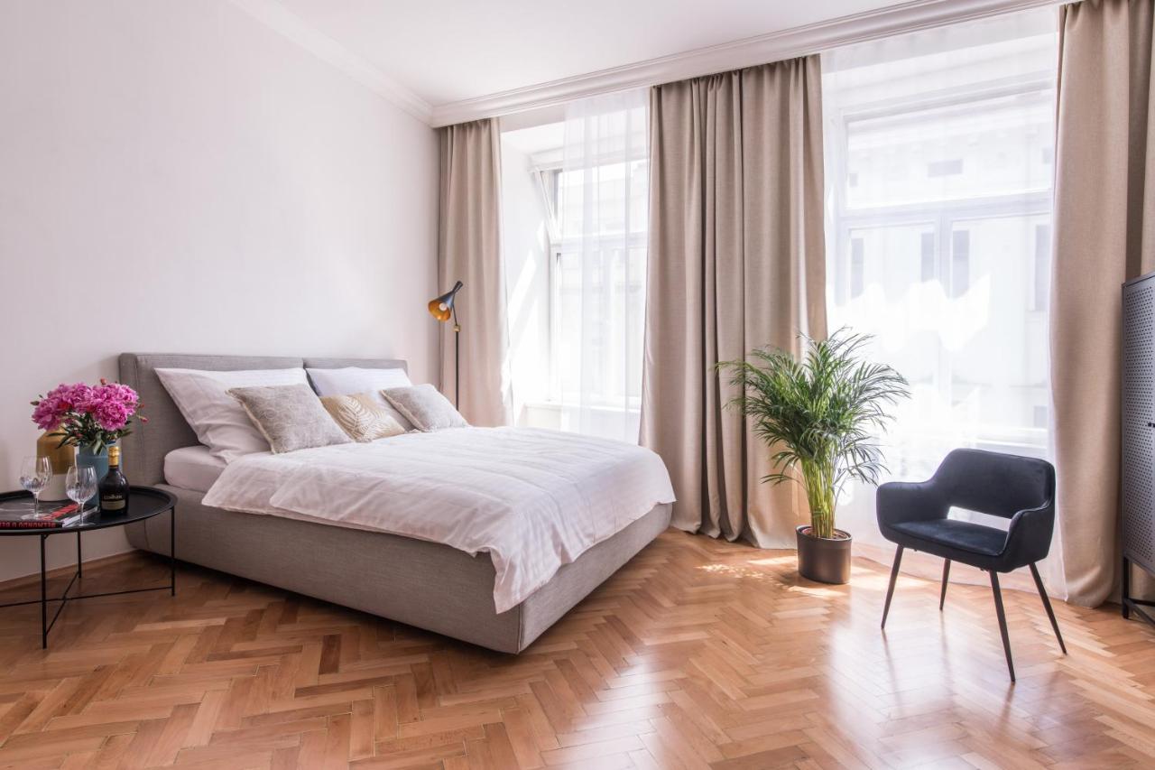 פראג New Design Apt - Central Location Wenceslas Square מראה חיצוני תמונה