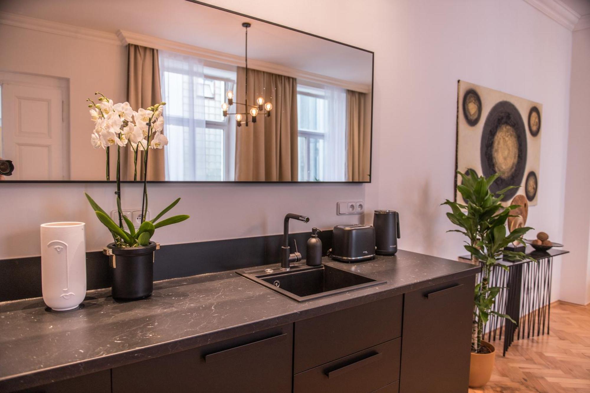 פראג New Design Apt - Central Location Wenceslas Square מראה חיצוני תמונה